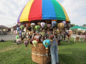 hot air balloon chimes vendor